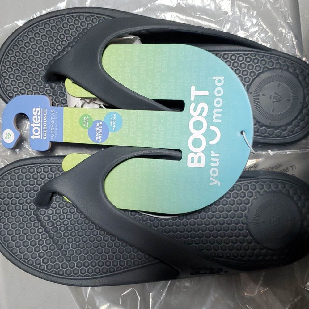Totes Boost Your mood Flip Flop Sandals Mens Size 12 NWT